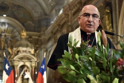 Mons. Fernando Chomali es nombrado cardenal por el Papa Francisco