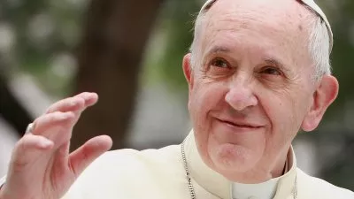 PAPA FRANCISCO SERÁ DADO DE ALTA MAÑANA DOMINGO