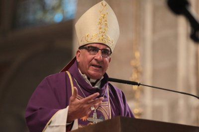Fernando Chomali, el cardenal chileno elegible como Papa