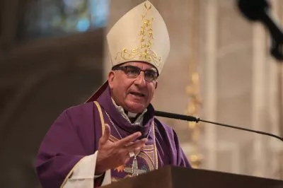 Fernando Chomali, el cardenal chileno elegible como Papa